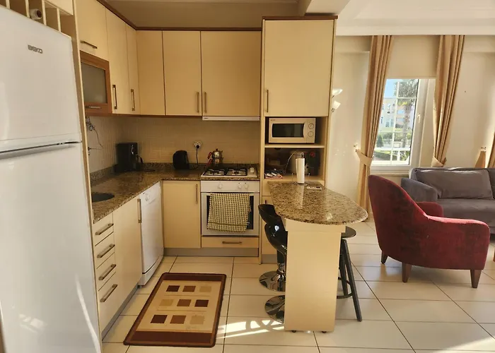 Antalya 4 Nirvana Club First Floor Two Bedrooms Pool View With Water Slide Close To Center - Park 公寓 *
