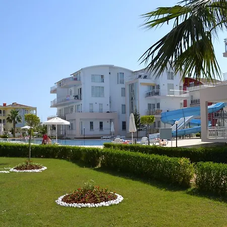 Antalya 4 Nirvana Club First Floor Two Bedrooms Pool View With Water Slide Close To Center - Park * ベレキ
