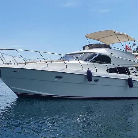 Nirvana Club Belek: Poolside Family Retreat Apartment